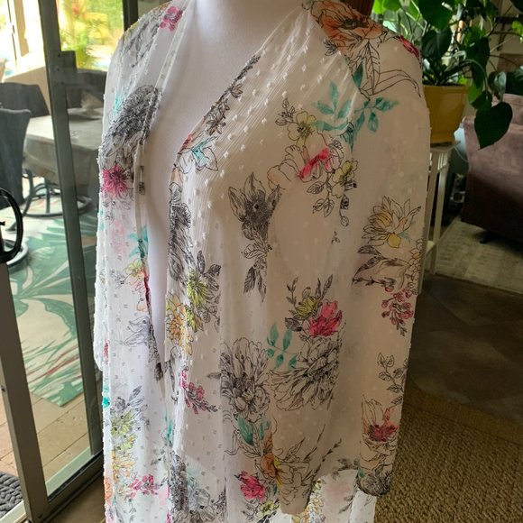 Torrid Kimono - Picture 8 of 9